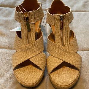 Women’s wedges size 8.5 wide